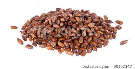 Cassia tora beans isolated on white background. Sicklepod or Senna obtusifolia. Clipping path. 90102347