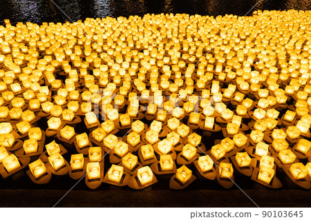 水燈籠，祈禱，水燈籠，慶典，玉蘭盂蘭盆節，泰國水燈籠，宗教節日，水燈籠 90103645