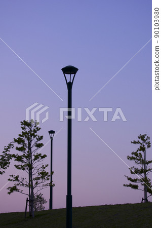 Twilight walk [Beppu City, Oita Prefecture] 90103980