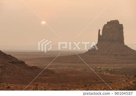 National parks usa southwest area of giant rock formations and table mountains in Monument Valley National parks usa southwest area of giant rock formations and table mountains in Monument Valley 90104587