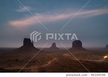 National parks usa southwest area of giant rock formations and table mountains in Monument Valley 90104599