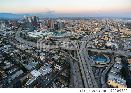 The interchange of Los Angeles USA during the rush hour 90104791