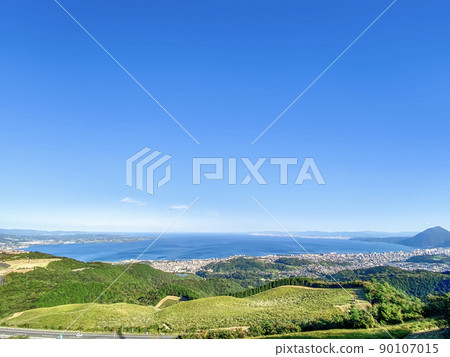 Beppu bay overlooking Takasakiyama 90107015