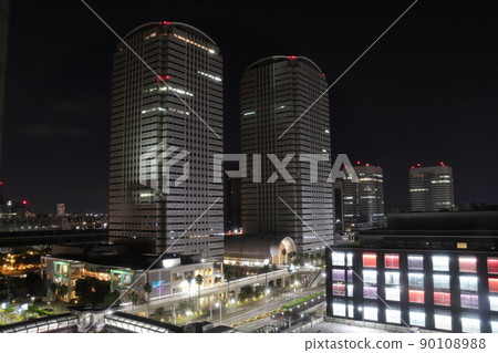 從酒店窗戶看到的京濱幕張夜景 從酒店窗戶看到的京濱幕張夜景 90108988
