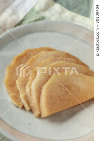 隔夜醃大頭菜(醬油醃製) 家常菜 隔夜醃大頭菜(醬油醃製) 家常菜 90109404