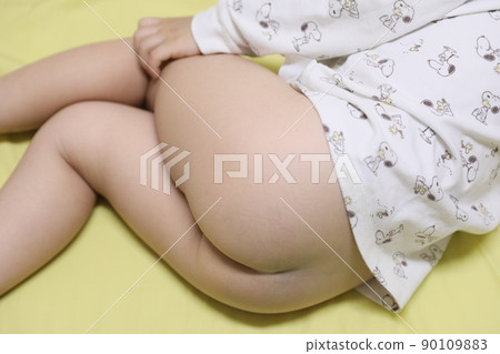 幼兒臀部 幼兒臀部 90109883