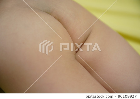 幼兒臀部 90109927