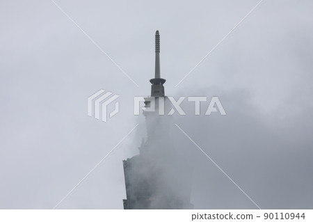 cloud, clouds, highrises 90110944