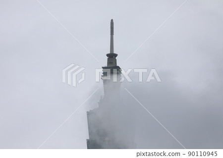 Taipei 101 90110945