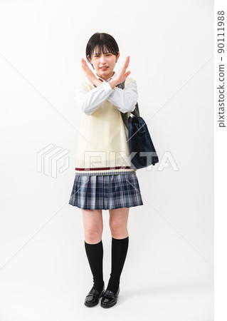 用手遮住臉的女高中生 90111988