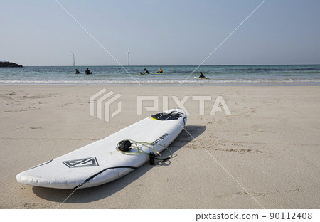 Emerald sea light, surfing surfboard Emerald sea light, surfing surfboard 90112408