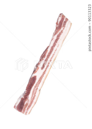 壹塊精選的五花肉擺放在白色背景上 90113323