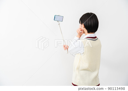 高中女生用智能手機自拍 高中女生用智能手機自拍 90113498