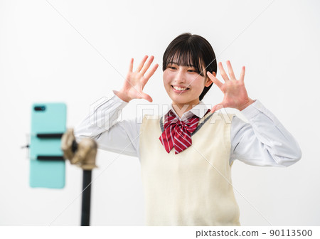 高中女生錄製舞蹈視頻 高中女生錄製舞蹈視頻 90113500