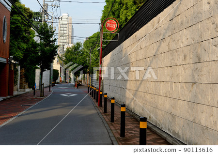 Scenery of a quiet luxury residential area around Shoto, Shibuya, Tokyo Scenery of a quiet luxury residential area around Shoto, Shibuya, Tokyo 90113616