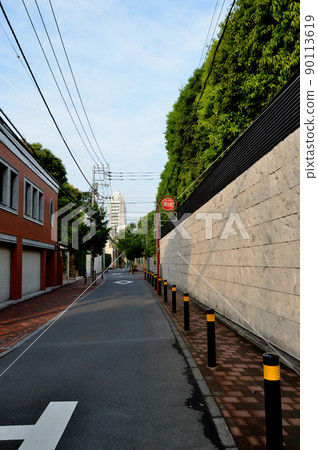 Scenery of a quiet luxury residential area around Shoto, Shibuya, Tokyo Scenery of a quiet luxury residential area around Shoto, Shibuya, Tokyo 90113619