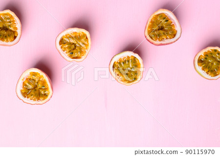 Fresh passion fruit on pink background, Tropical fruit in summer season 90115970
