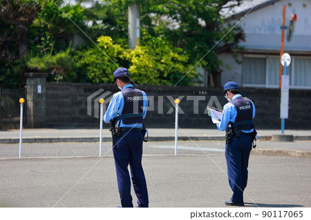 Police officer who controls speed violation Police officer who controls speed violation 90117065