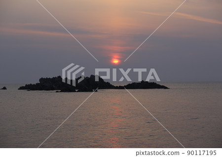 Gyeongbuk. Gyeongju-si. National Park. King Munmu's Tomb. Sunrise 90117195