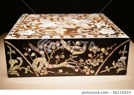 Najeon Seven Twin Cranes Flower Bird Pattern Box 90118924