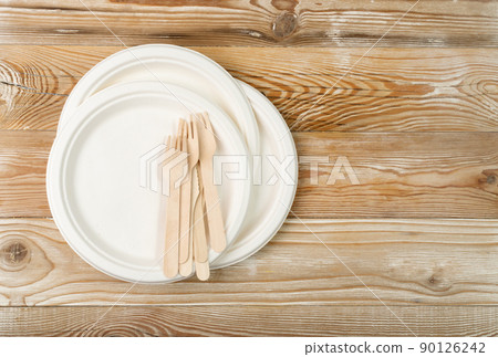 Paper Plate, Fork and Knife Paper Plate, Fork and Knife 90126242