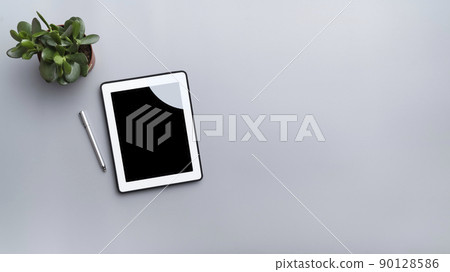 Electronic signature on digital tablet 90128586