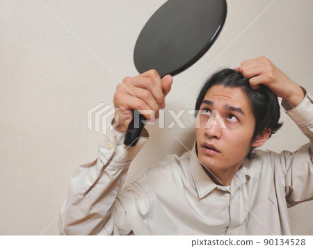 Men who care about thinning hair Men who care about thinning hair 90134528