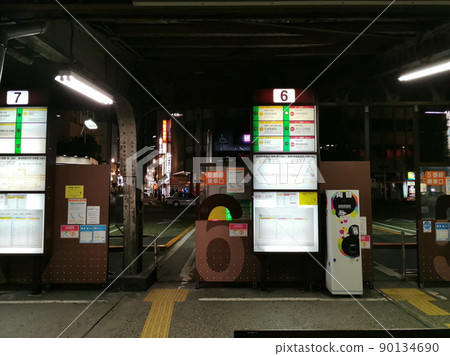 Niigata Niigata Station Bandaiguchi Bus Terminal night view Niigata Niigata Station Bandaiguchi Bus Terminal night view 90134690