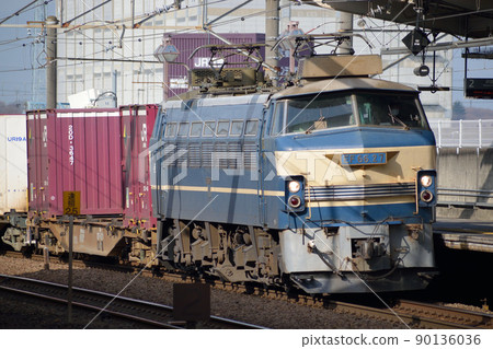 EF66 type electric locomotive Niiza station EF66 type electric locomotive Niiza station 90136036