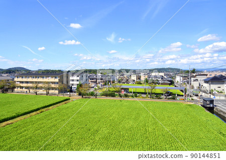 2021 年。從兒島站到岡山站的瀨戶大橋線風景 90144851