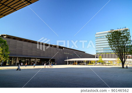 Kumamoto Station (Scenery around the station / square) "Scenery around the station in fine weather" Japan / Kyushu / Kumamoto Prefecture Kumamoto Station (Scenery around the station / square) "Scenery around the station in fine weather" Japan / Kyushu / Kumamoto Prefecture 90146562
