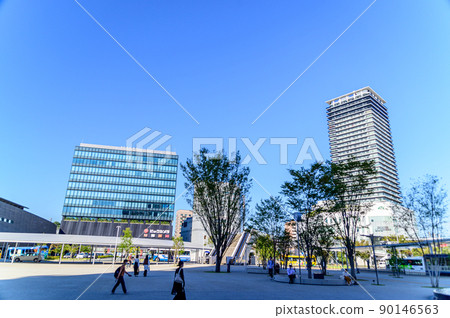 Kumamoto Station (Scenery around the station / square) "Scenery around the station in fine weather" Japan / Kyushu / Kumamoto Prefecture Kumamoto Station (Scenery around the station / square) "Scenery around the station in fine weather" Japan / Kyushu / Kumamoto Prefecture 90146563