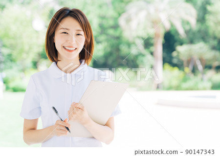 微笑的護士 90147343