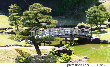 Kanazawa Castle Park Yusenin Maru Garden 90148422