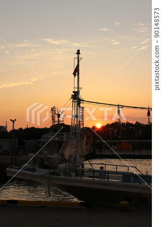 新潟 新潟市 萬代島的夕陽 90148573