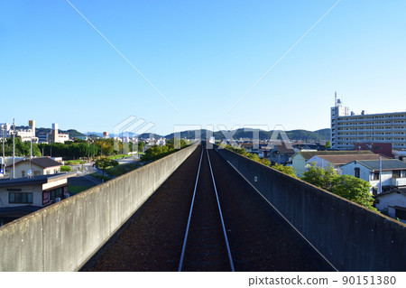 2021 年。早上水島臨海鐵道水島本線的風景 2021 年。早上水島臨海鐵道水島本線的風景 90151380