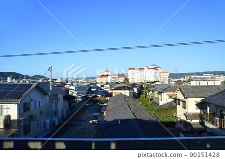 2021 年。早上水島臨海鐵道水島本線的風景 2021 年。早上水島臨海鐵道水島本線的風景 90151428