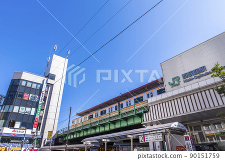 Scenery of the north exit of JR "Nishiogikubo" station building and bus terminal Scenery of the north exit of JR "Nishiogikubo" station building and bus terminal 90151759