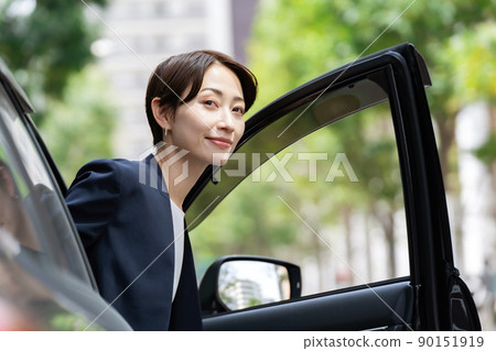 Middle female car driving business Middle female car driving business 90151919