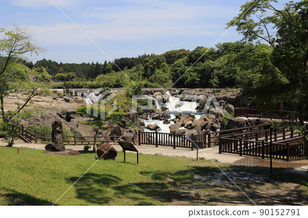 Sogi Falls Park [Oriental Niagara, Isa City, Kagoshima Prefecture] 90152791