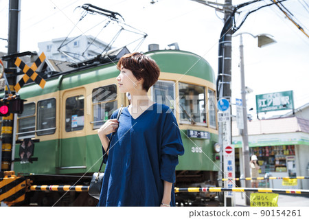 Women travel Short trip walk walk alone 90154261