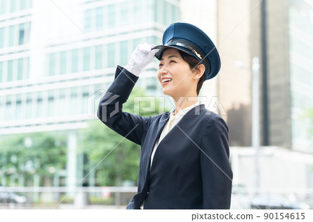 Smiley female driver (driver, taxi, bus) 90154615