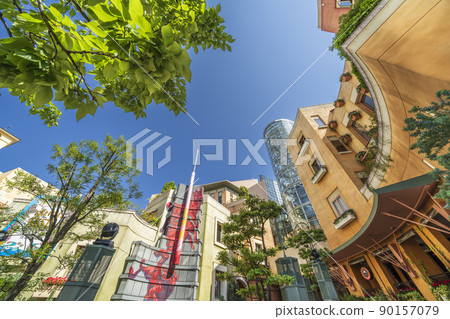 The cityscape of La Cittadella, a complex commercial facility in front of Kawasaki Station [Kanagawa Prefecture, Kawasaki City] 90157079