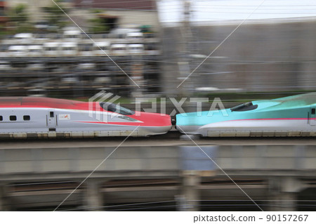 Tohoku Shinkansen E5 series (Akita Shinkansen E6 series combined) 90157267