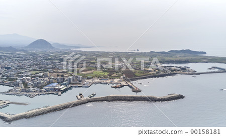 團山、山房山、漢拏山、松嶽山、松岳公園、興濟島、木瑟浦港、西歸浦市、濟州島 90158181