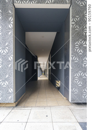 船場中心大樓通道（大阪市本町） 90159760