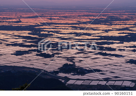 《Niigata Prefecture》 Echigo Plain at dawn 《Niigata Prefecture》 Echigo Plain at dawn 90160151