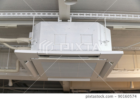 Ceiling cassette type air conditioner 90160574