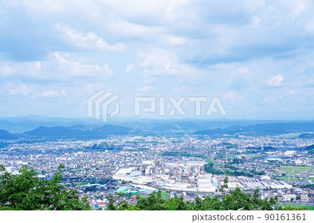從鳩吹山山頂看到的卡尼市街景 從鳩吹山山頂看到的卡尼市街景 90161361