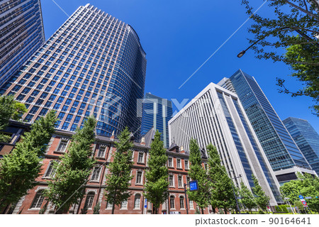 Marunouchi Park Building and Mitsubishi Ichigokan Museum 90164641